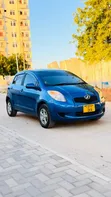 Toyota Vitz 2010 Bluu - 5