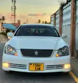 Toyota Crown Royale 2005 Nyeupe - 2