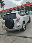 Toyota RAV4 2007 Nyeupe - 3