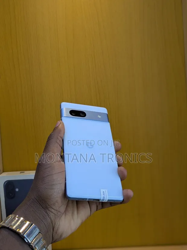 Google Pixel 7a 128GB Blue - 1
