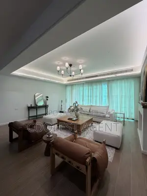 Duplex ya Vyumba 4 vya Kulala yenye Samani Inauzwa Masaki