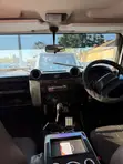 Land Rover Defender 2016 Nyeupe - 3