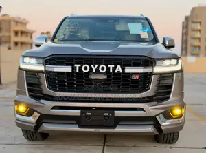 New Toyota Land Cruiser ZX LC300 2025 Silver