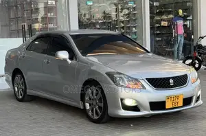 Toyota Crown Athlete 2009 Nyeupe