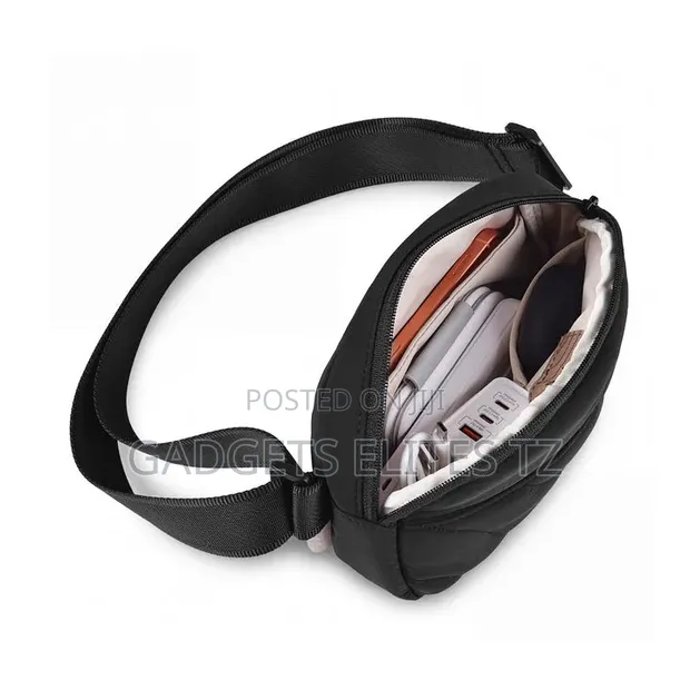 WIWU Terrace Crossbody Bag - 1