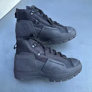 The North Face Sneakers Nyeusi za High-Top Utility
