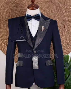 Joselino Navy Blue Stoned Lapel Tuxedo