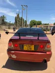 Toyota Altezza 2004 Nyeusi - 4