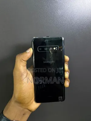 Samsung Galaxy S10 Plus 128GB Black (Refurbished)