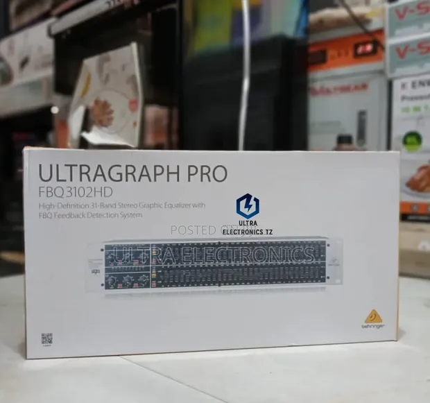 Behringer Ultragraph Pro FBQ3102HD Double Equalizer - 1