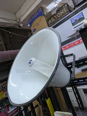 TOA Professional Power Speaker - High Quality Sound