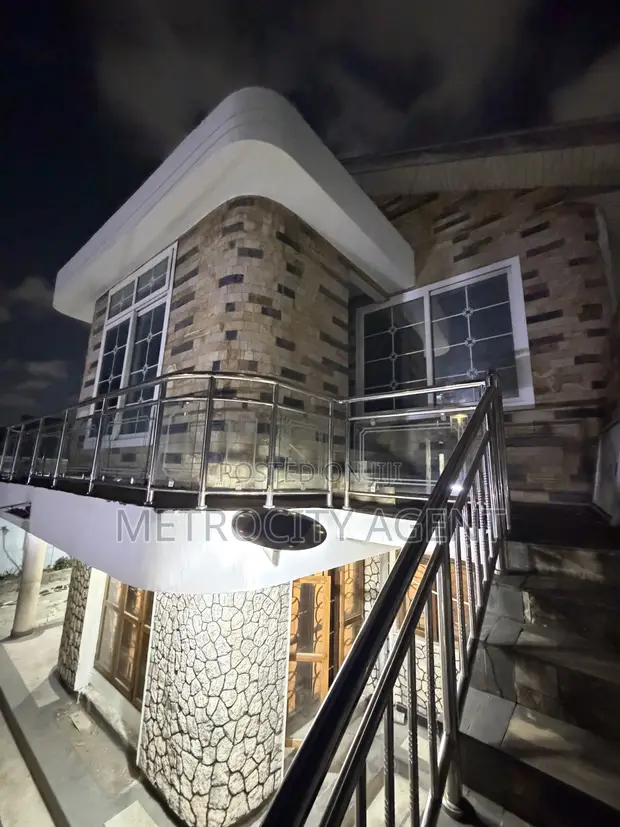 3 Bedroom Apartment for Rent in Metro Estate, Kinondoni - 1