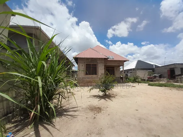 3 Bedroom House for Sale in Kigamboni Kibugumo - 1