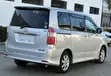 2008 Toyota Noah 2.0 Si 7-Seater - Silver - 3