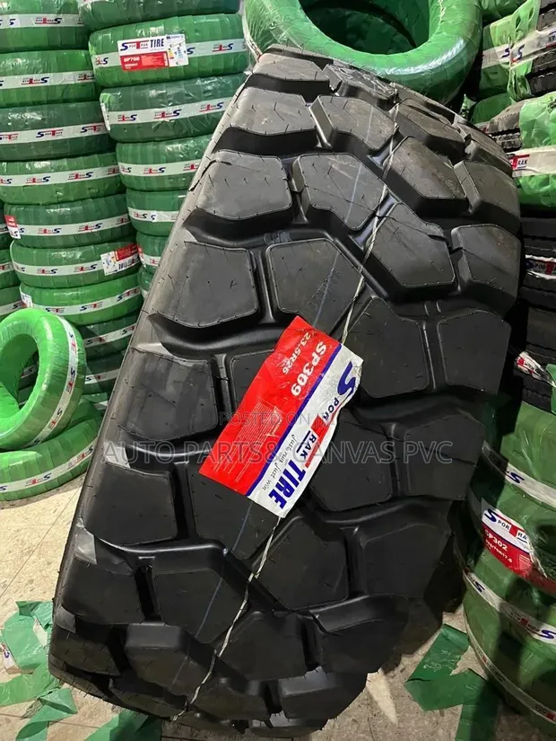 Tairi Mpya 23.5R25 SportTrak za Ekskaveta - Heavy-Duty - 1