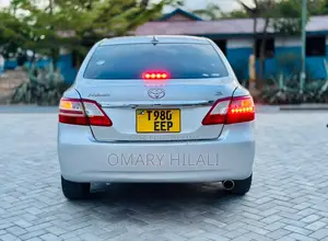 Toyota Premio 2010 Silver