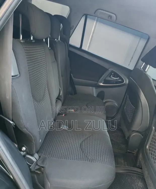 Toyota Vanguard 2010 Black - 1