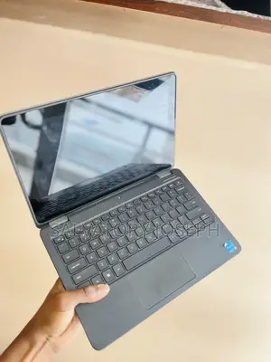 Dell Latitude 3189 Laptop - 4GB RAM, 128GB SSD, Touchscreen