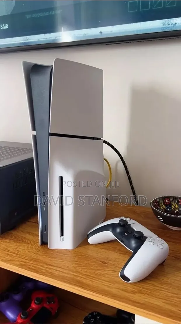 PS5 Slim Toleo la Diski - 1