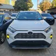 Toyota RAV4 2019 Pearl White - 2