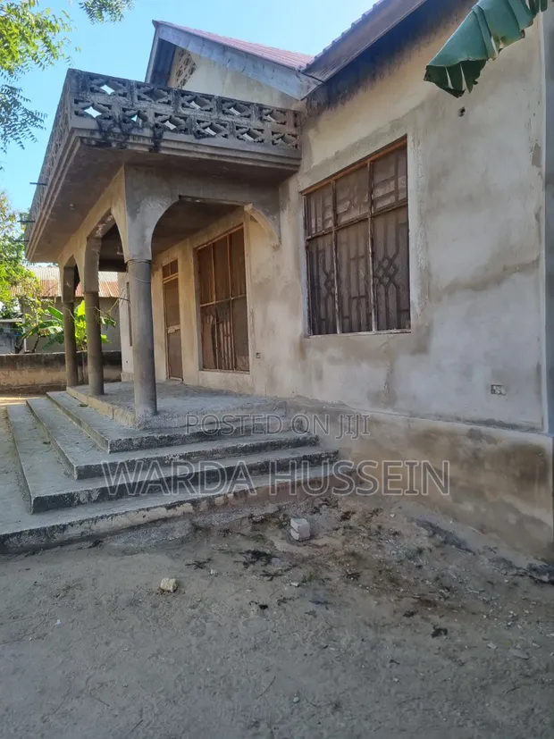4 Bedroom House for Sale in Mohd B, Bagamoyo - 1