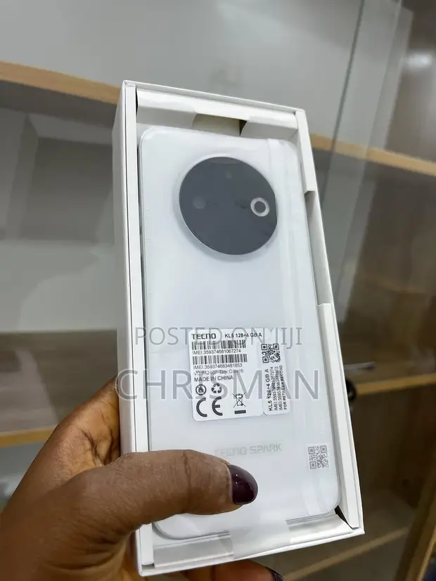 New Tecno Spark 30C 128GB White - 1