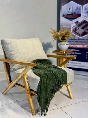 Kiti cha Kisasa cha Mbao Ngumu - Muundo wa Kawaida