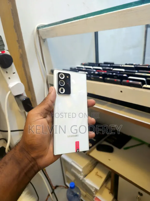 Samsung Galaxy Note 20 Ultra 5G 128GB Nyeupe - 1