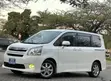 Toyota Noah 2010 - White - 1
