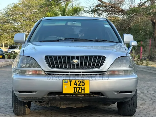 Toyota Harrier 2000 Silver - 1