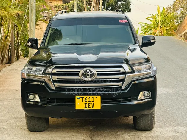Toyota Land Cruiser 2000 Black - 1