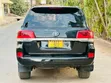 Toyota Land Cruiser 2000 Nyeusi - 2