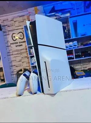 PS5 Slim Toleo la Diski na Vidhibiti Viwili