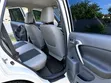 Toyota RAV4 2001 Nyeupe - 4
