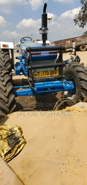 Ford Tractor F550
