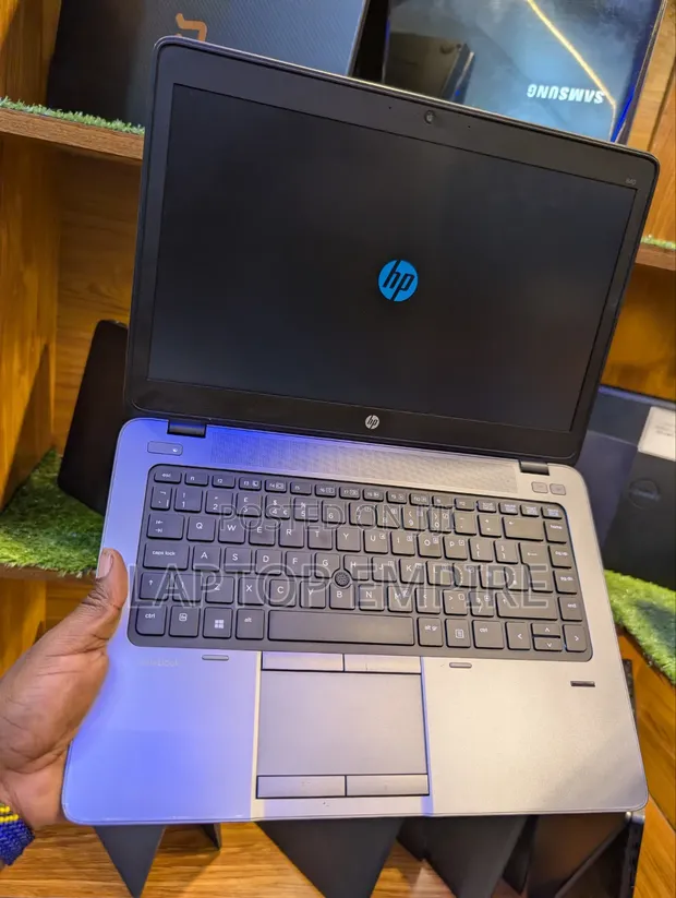 HP EliteBook 840 G2 Laptop - Core i5, 8GB RAM, 500GB HDD - 1
