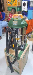 Jadever 30L Wet and Dry Vacuum Cleaner - 2
