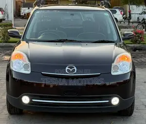 Mazda Verisa 2009