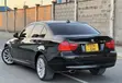 BMW 3 Series 2010 Nyeusi - 5