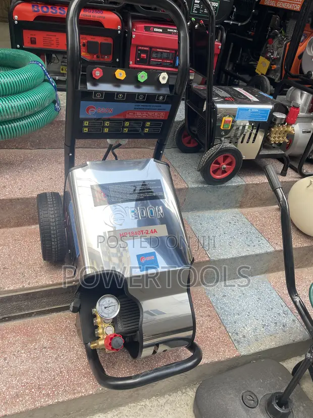 Pressure Washer 2.4A - 1