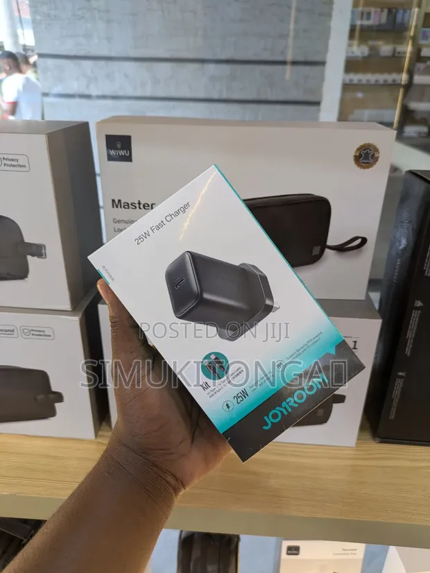 Joyroom 25W Black Charger + 1m USB-C to C Cable - 1