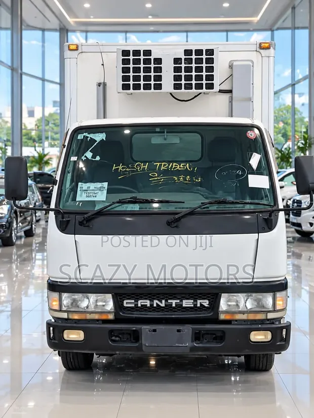 Mitsubishi Canter Lori la Friji (1998) - 1