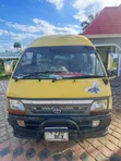 Toyota HiAce 1999 Yellow - 1