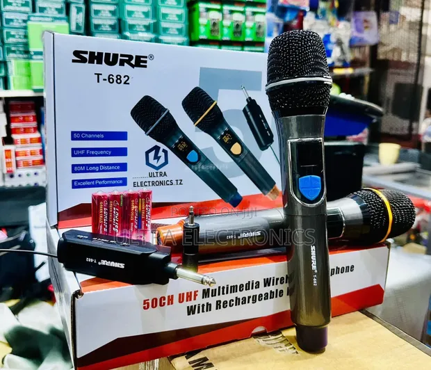 Shure T682 UHF Wireless Microphone - 80m Range, Rechargeable - 1