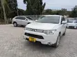 Mitsubishi Outlander 2015 White - 5