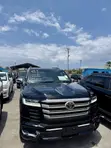 Toyota Land Cruiser LC300 2023 Black - 2