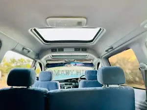 Toyota Noah 2001 Silver