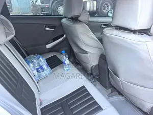 Toyota Prius I 2010 Hybrid