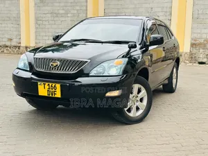Toyota Harrier 2.4 2005 Nyeusi ya Matt
