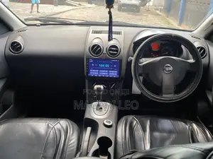 Nissan Dualis 2008 Nyeusi